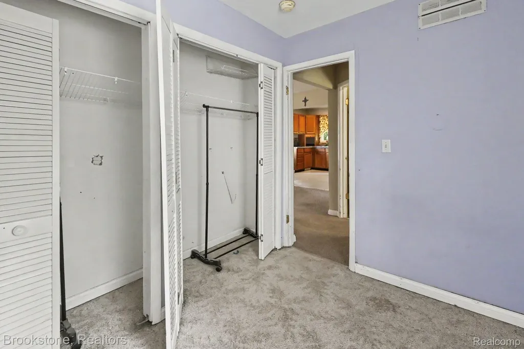808 Emmett Avenue Summit Township MI 49203
