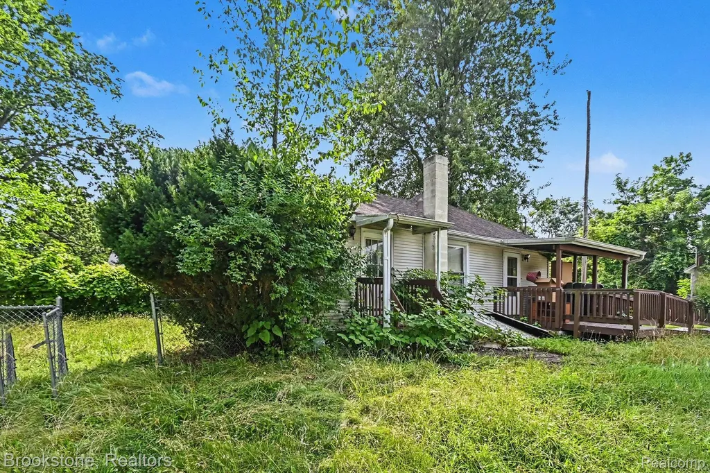 808 Emmett Avenue Summit Township MI 49203