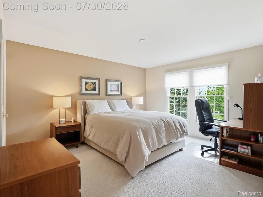 7025 Yorkshire Court West Bloomfield Charter Township MI 48322