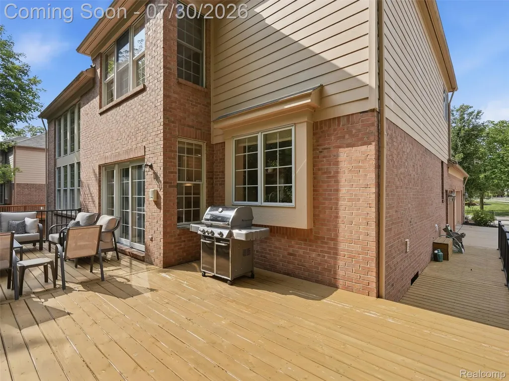 7025 Yorkshire Court West Bloomfield Charter Township MI 48322