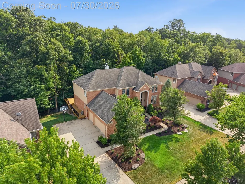 7025 Yorkshire Court West Bloomfield Charter Township MI 48322