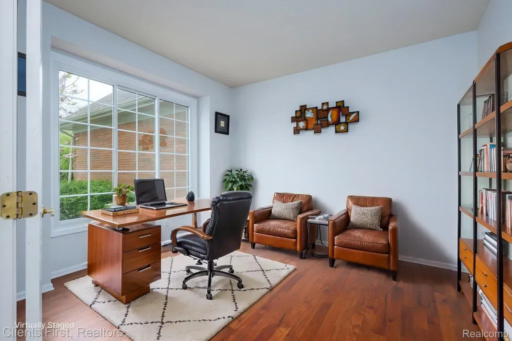 45498 Muirfield Drive Canton Charter Township MI 48188