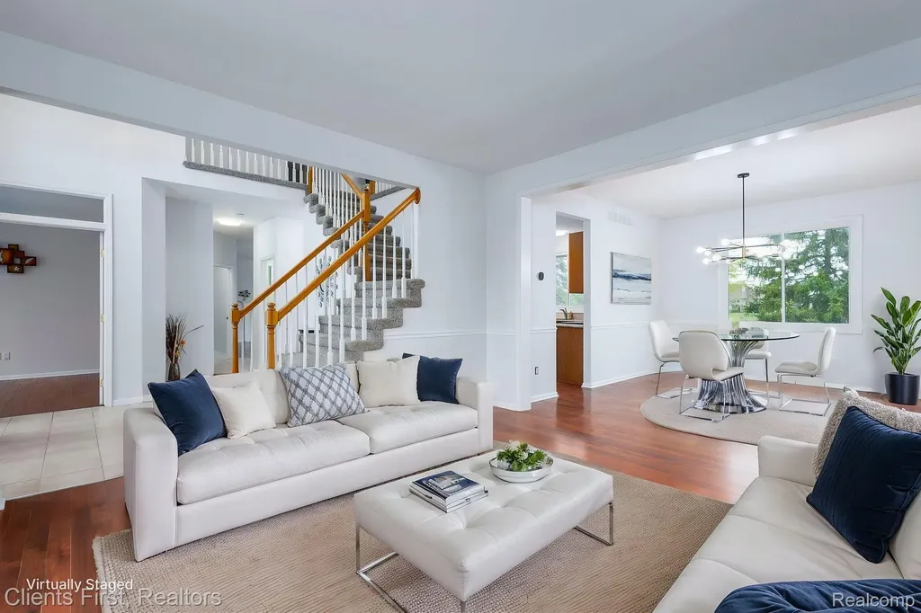 45498 Muirfield Drive Canton Charter Township MI 48188