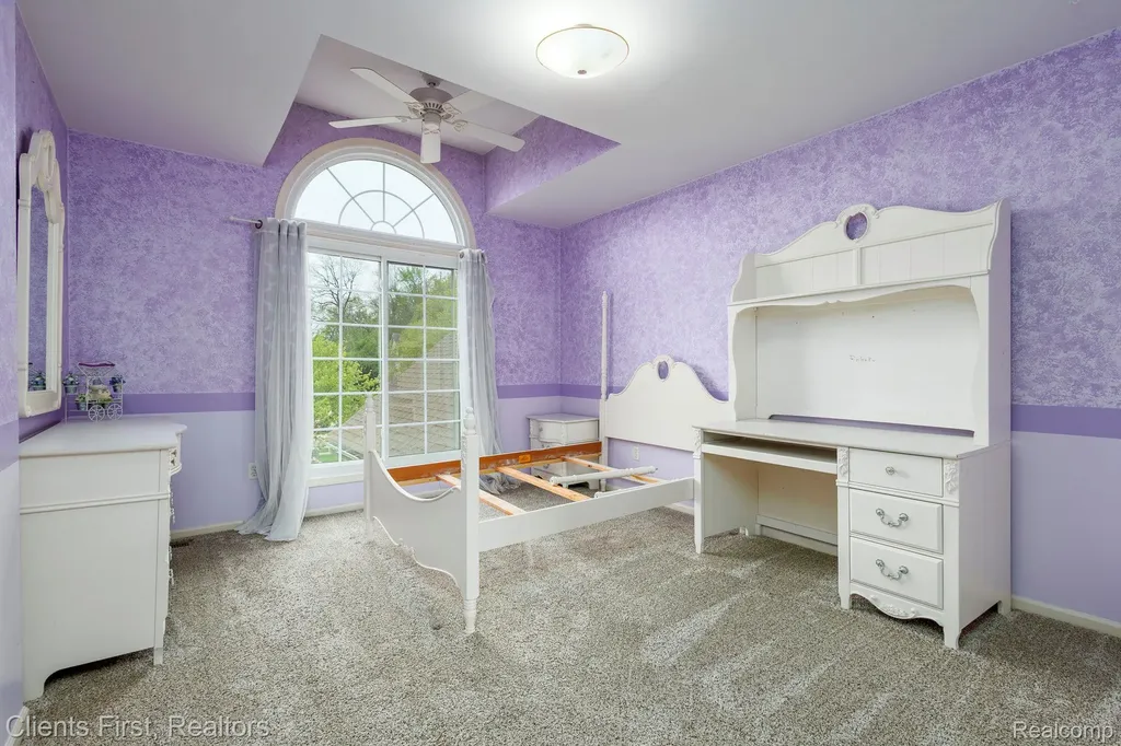45498 Muirfield Drive Canton Charter Township MI 48188