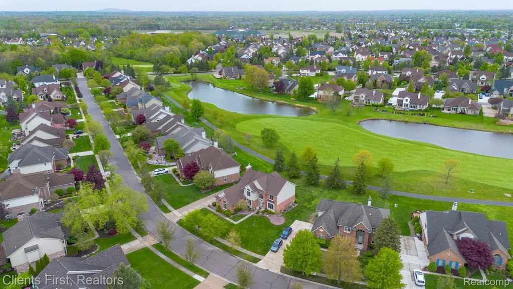 45498 Muirfield Drive Canton Charter Township MI 48188
