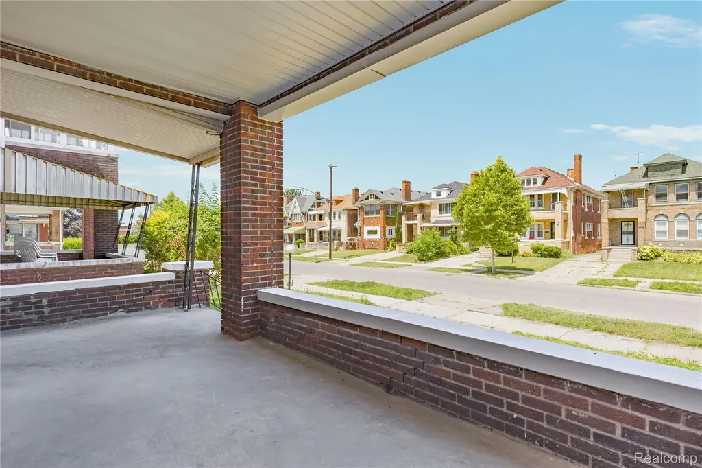3251 Calvert Street Detroit City MI 48206