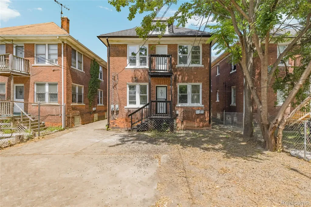 3251 Calvert Street Detroit City MI 48206