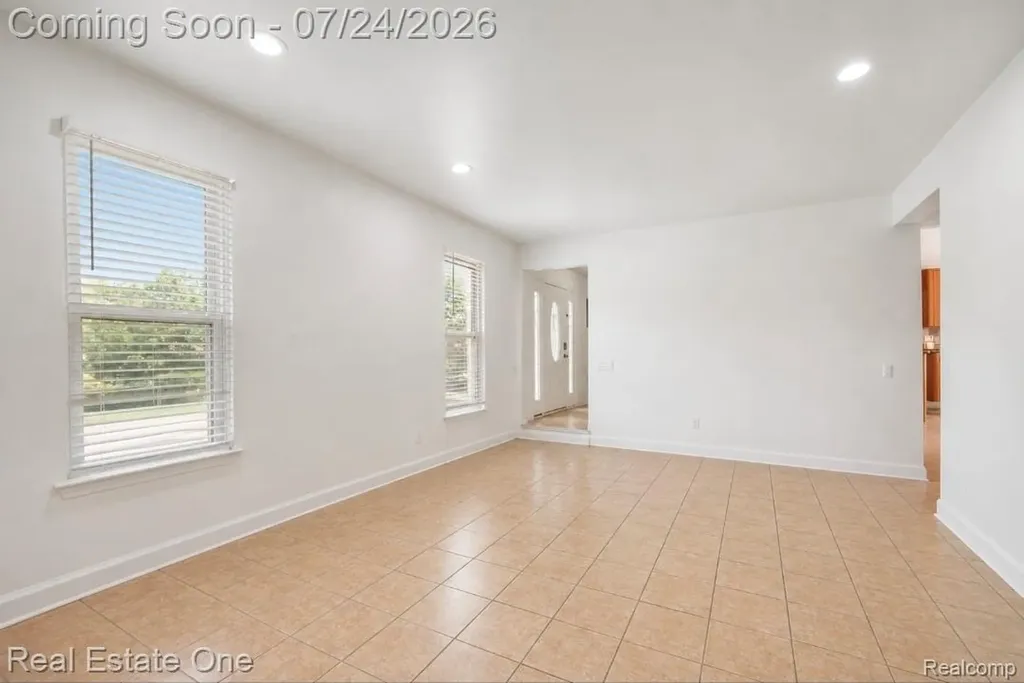 5510 Greenbriar Drive West Bloomfield Charter Township MI 48322