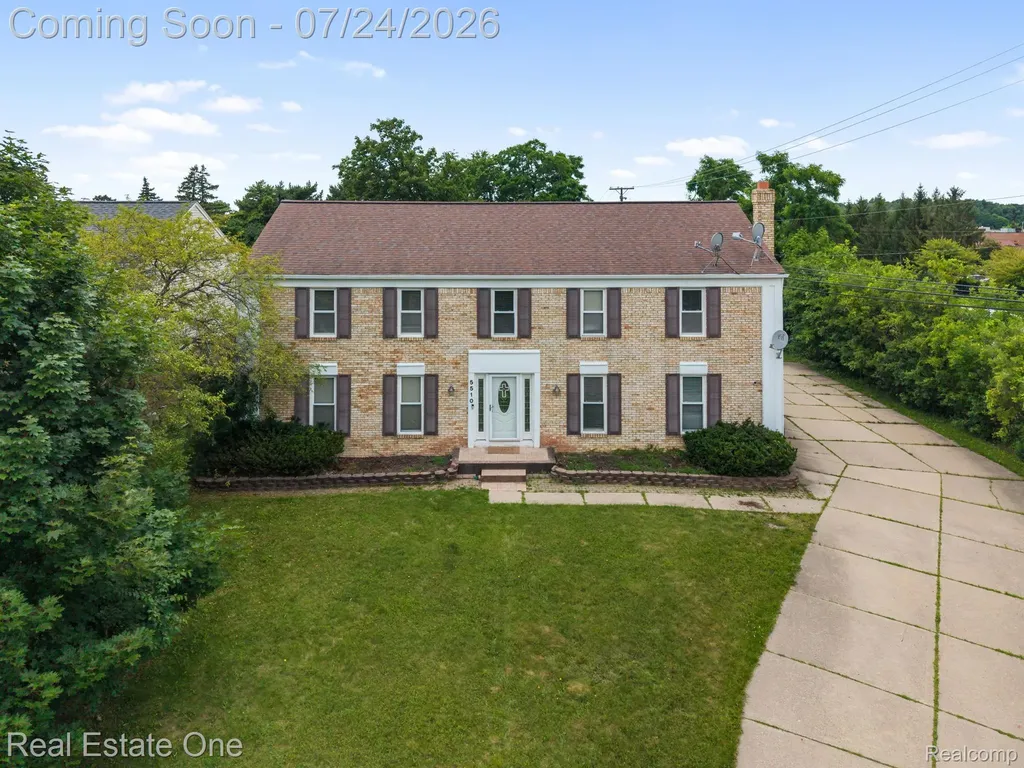 5510 Greenbriar Drive West Bloomfield Charter Township MI 48322