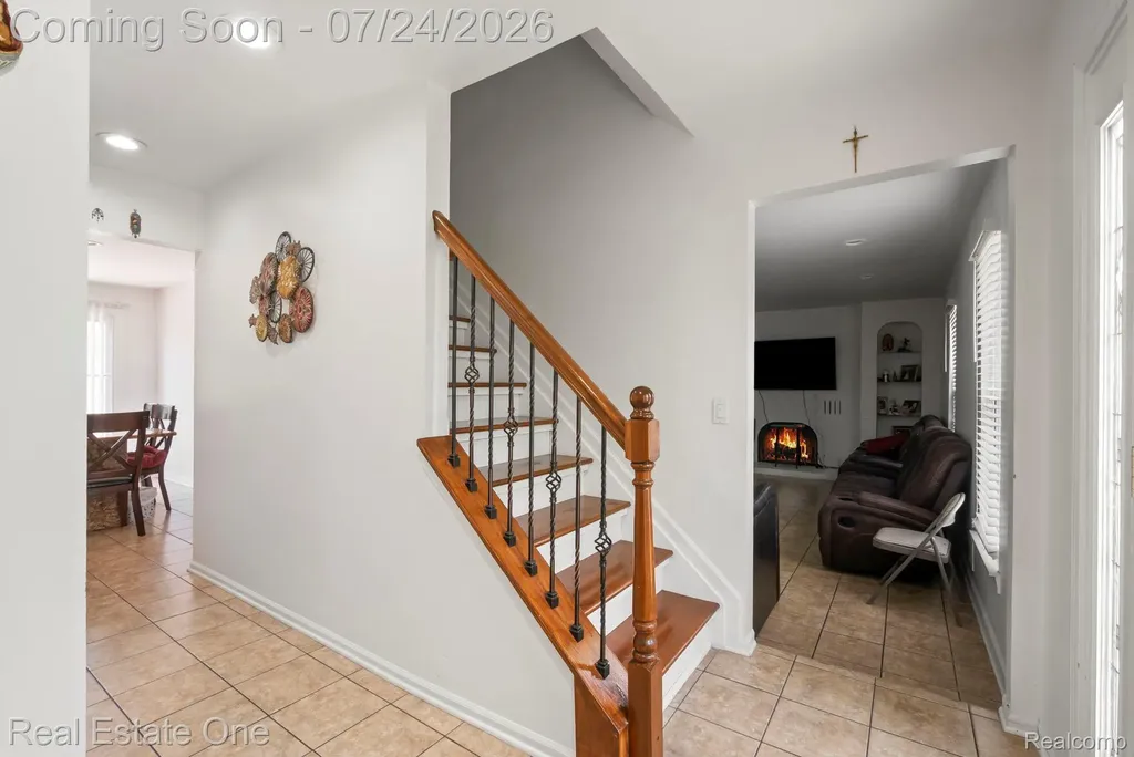 5510 Greenbriar Drive West Bloomfield Charter Township MI 48322