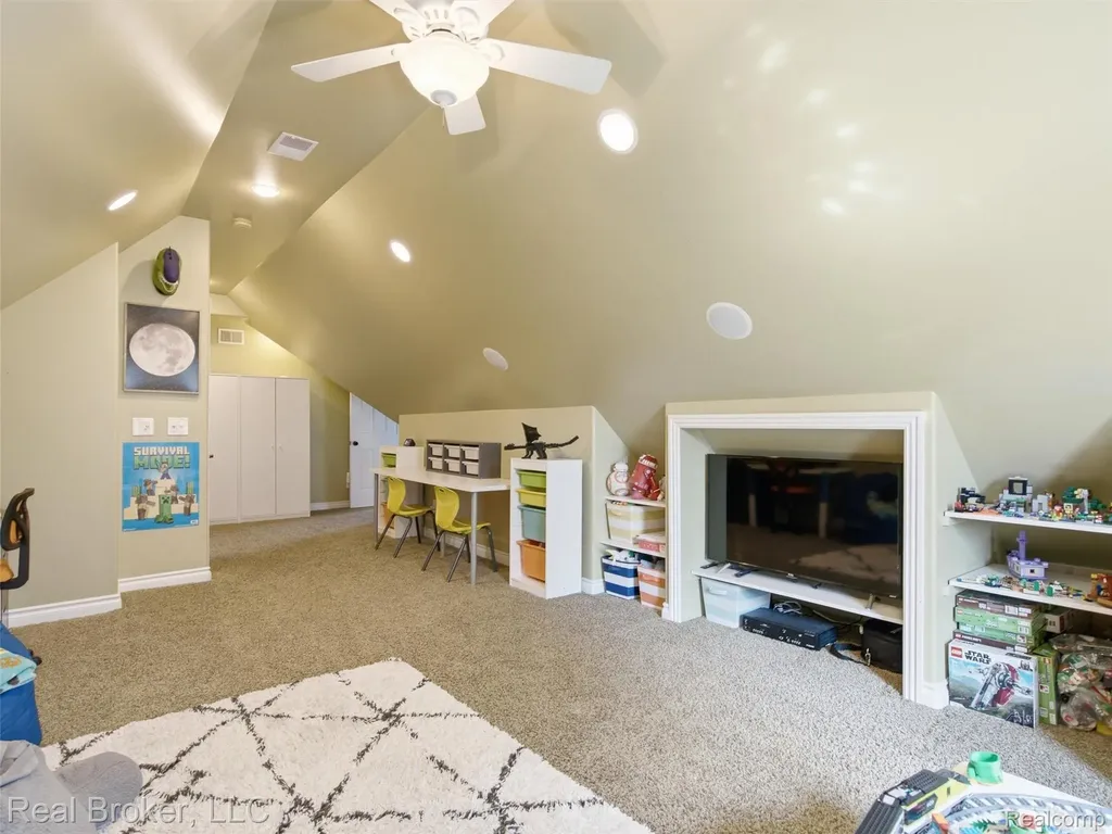 53397 Zachary Drive Chesterfield Township MI 48047