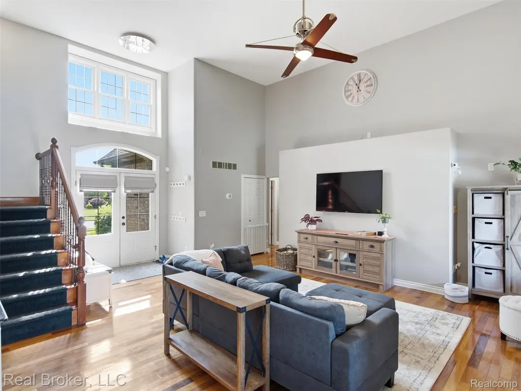 53397 Zachary Drive Chesterfield Township MI 48047