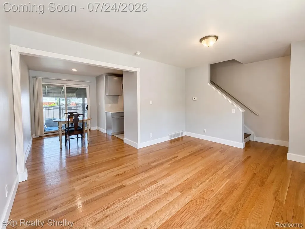 20115 Merle Court Clinton Charter Township MI 48035