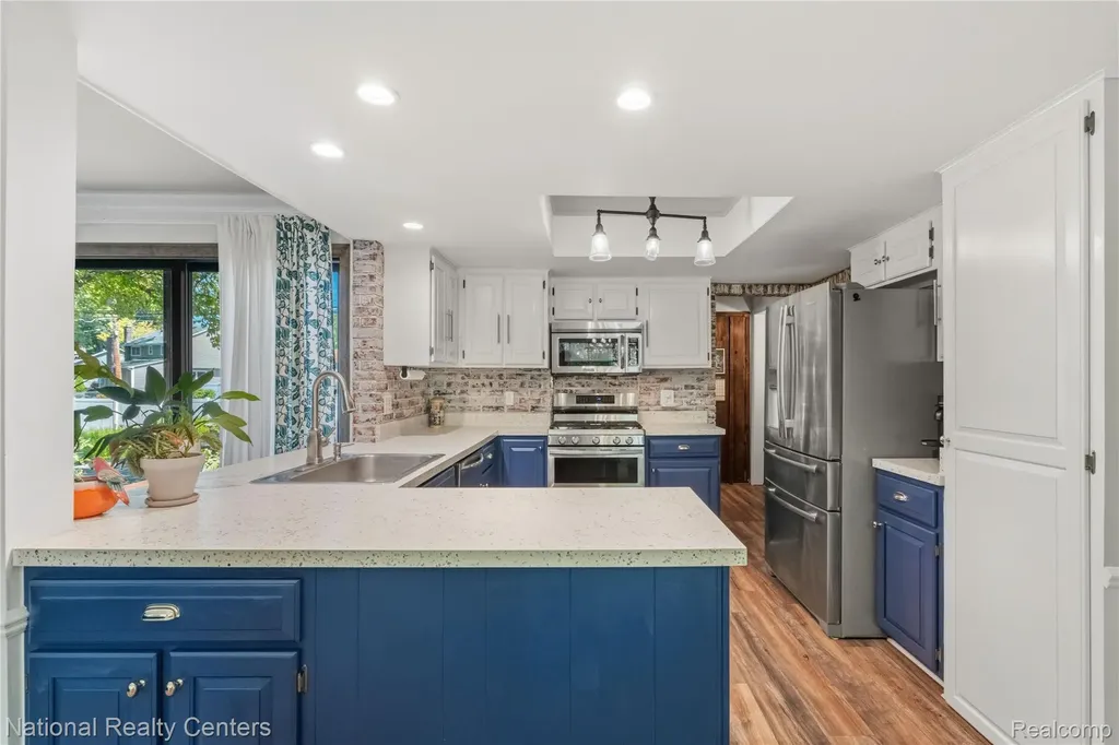 34838 Perth Street Livonia City MI 48154