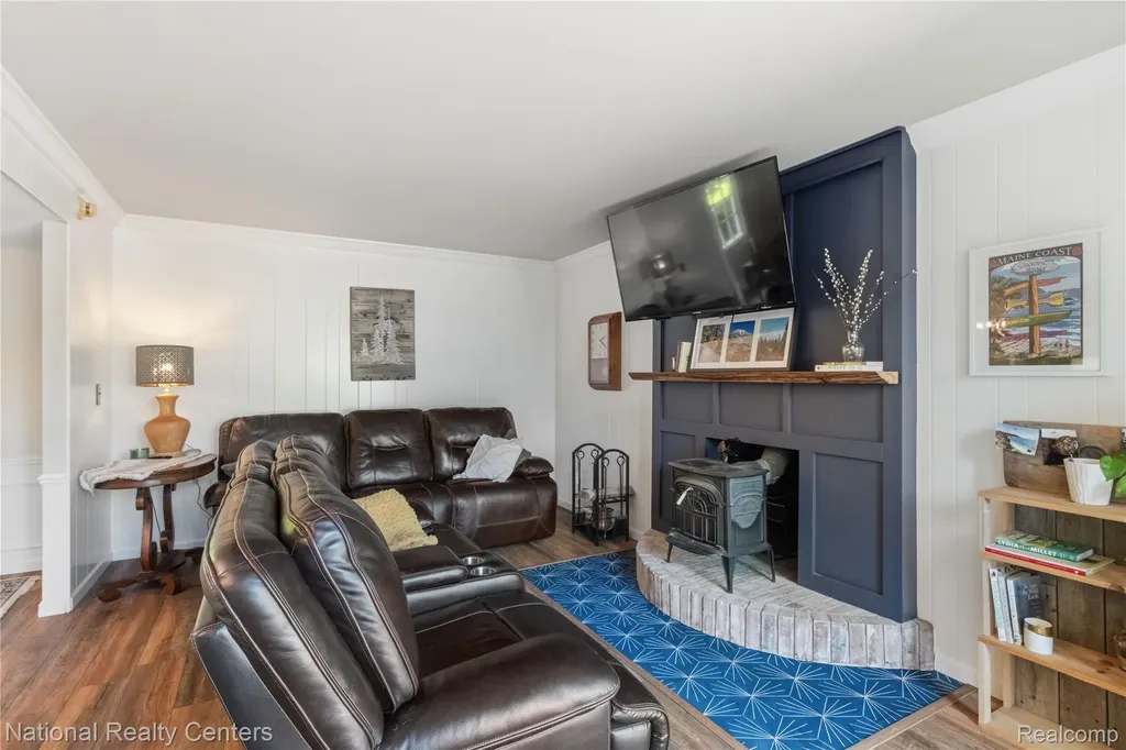34838 Perth Street Livonia City MI 48154
