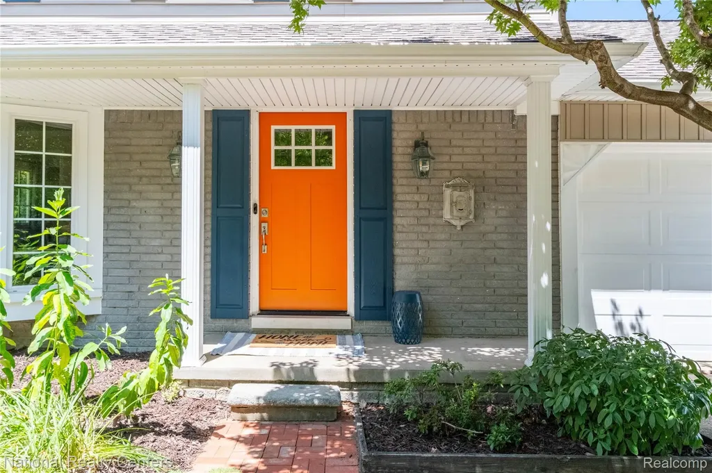 34838 Perth Street Livonia City MI 48154