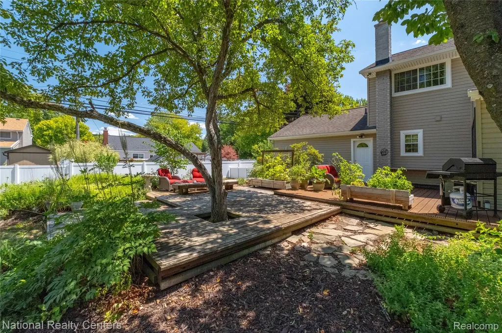 34838 Perth Street Livonia City MI 48154