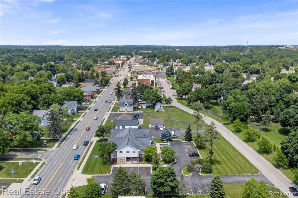110 S Washington Street Oxford Village MI 48371