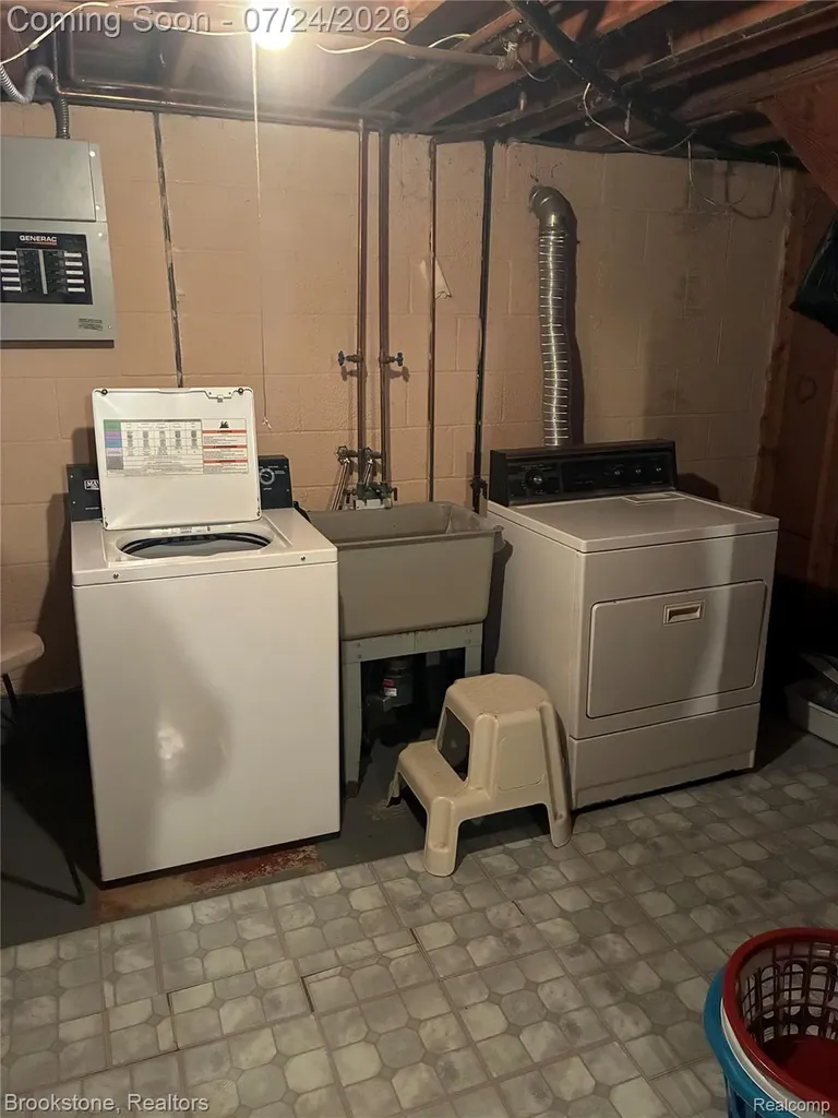 137 Michelson Road Rochester Hills City MI 48307