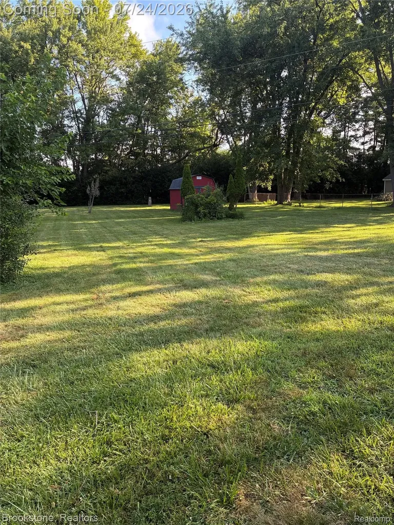 137 Michelson Road Rochester Hills City MI 48307