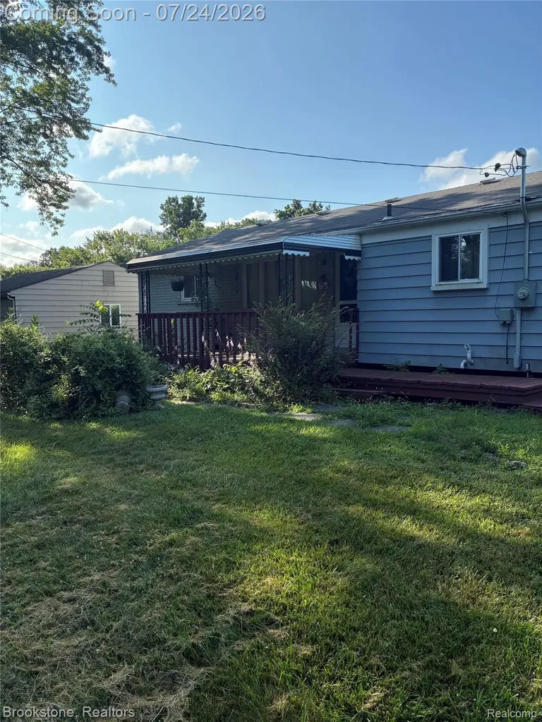 137 Michelson Road Rochester Hills City MI 48307