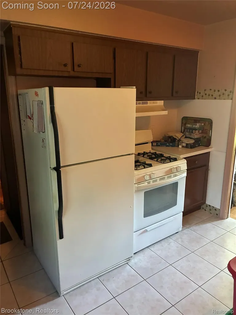 137 Michelson Road Rochester Hills City MI 48307