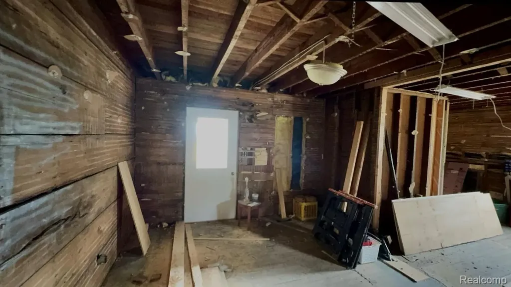 5262 Harwood Road Berlin Township MI 48846