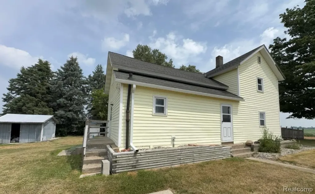 5262 Harwood Road Berlin Township MI 48846