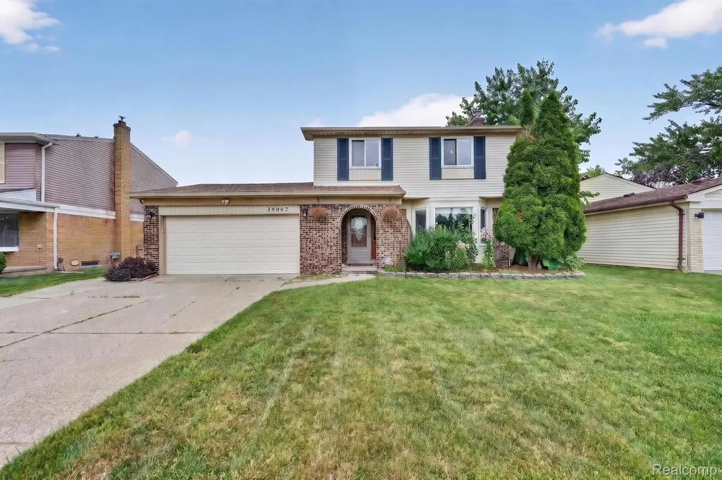 39062 Hyland Drive Sterling Heights City MI 48310