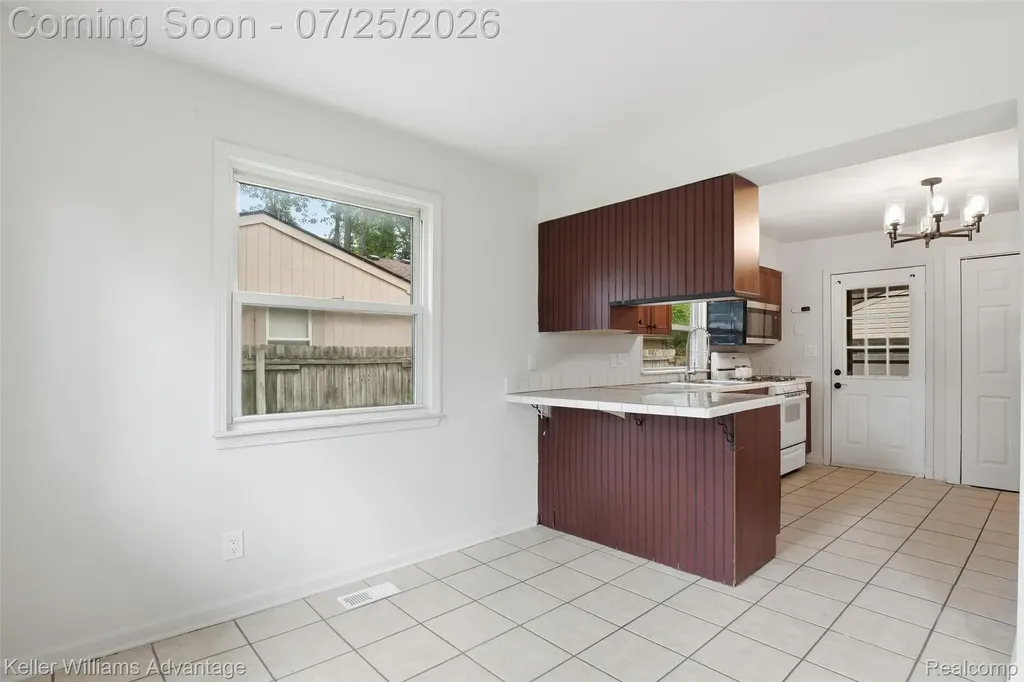22796 Watt Drive Farmington Hills City MI 48336
