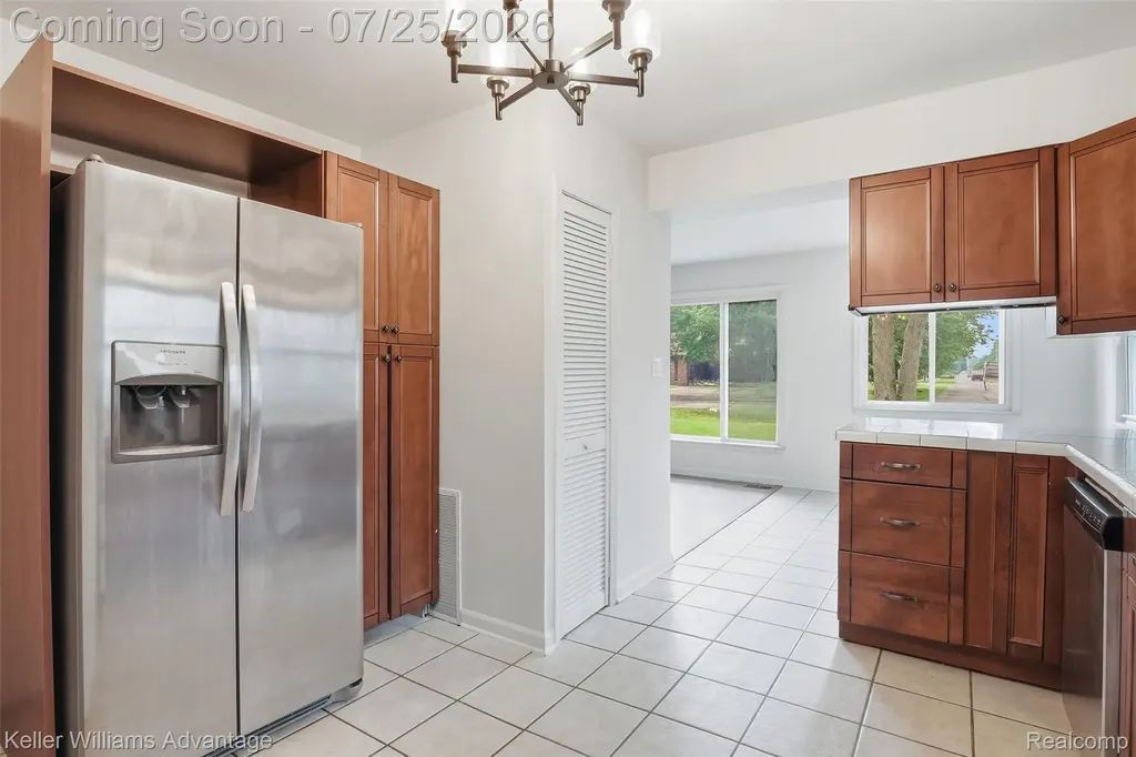 22796 Watt Drive Farmington Hills City MI 48336
