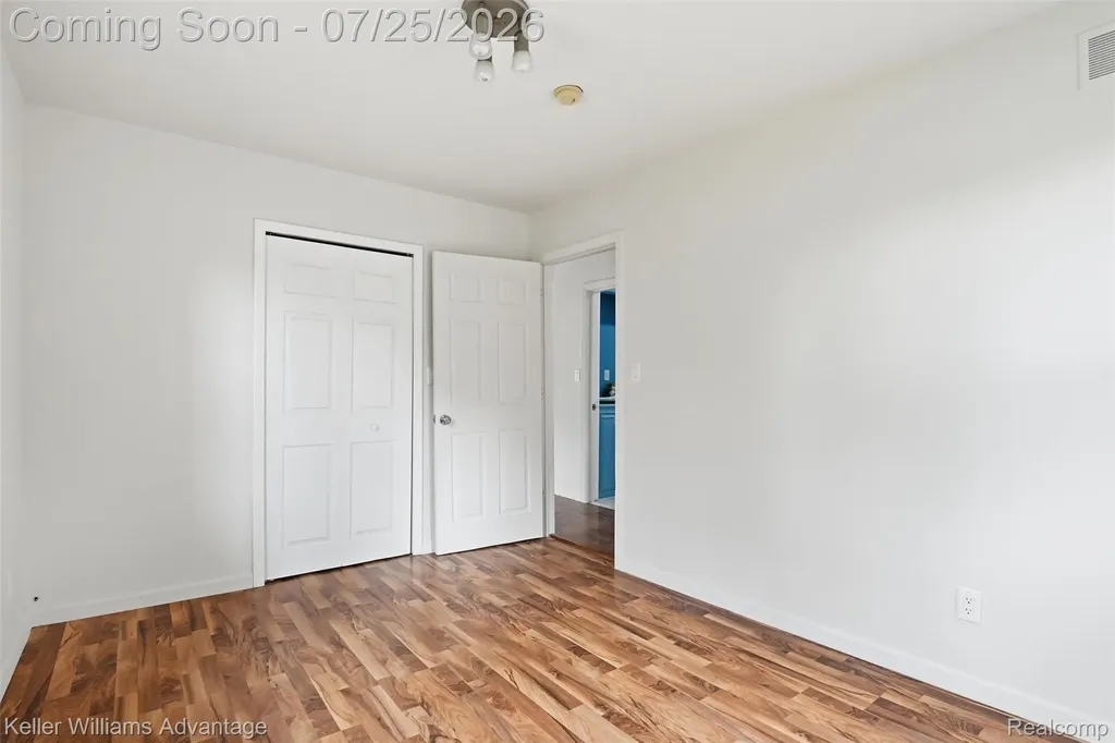 22796 Watt Drive Farmington Hills City MI 48336
