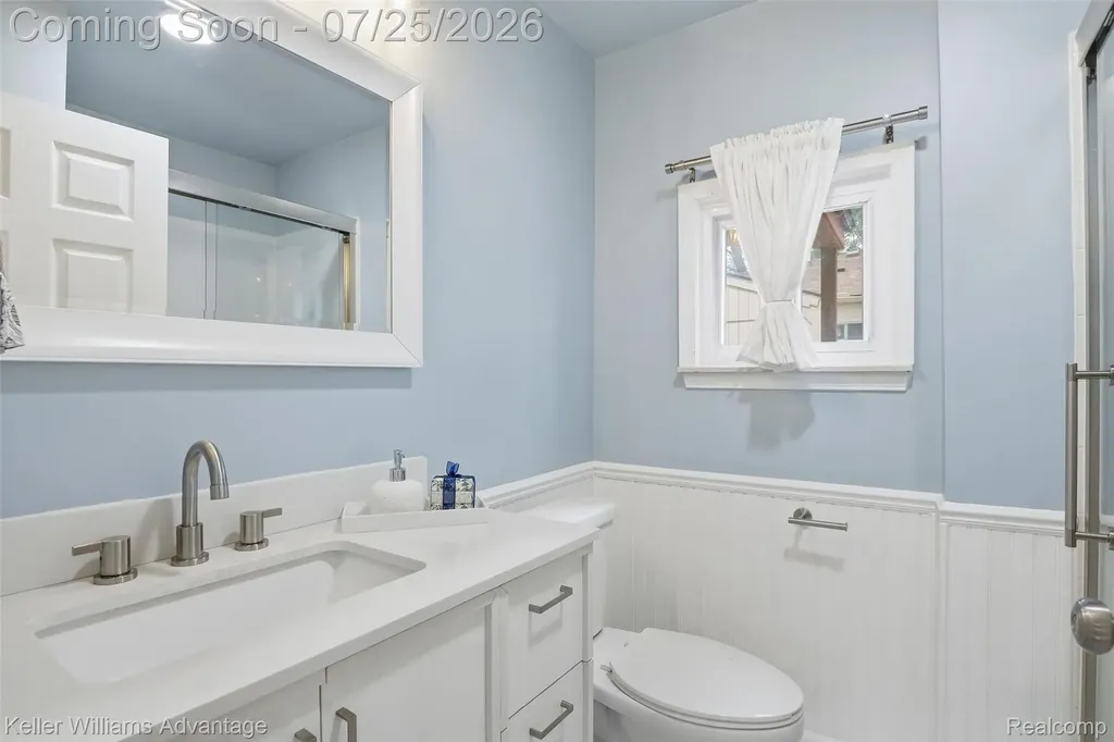22796 Watt Drive Farmington Hills City MI 48336
