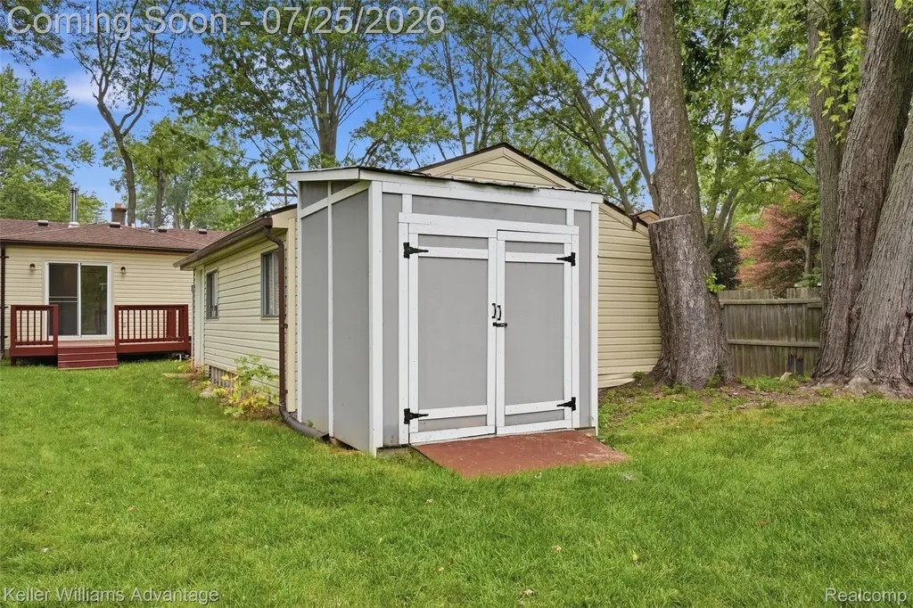 22796 Watt Drive Farmington Hills City MI 48336