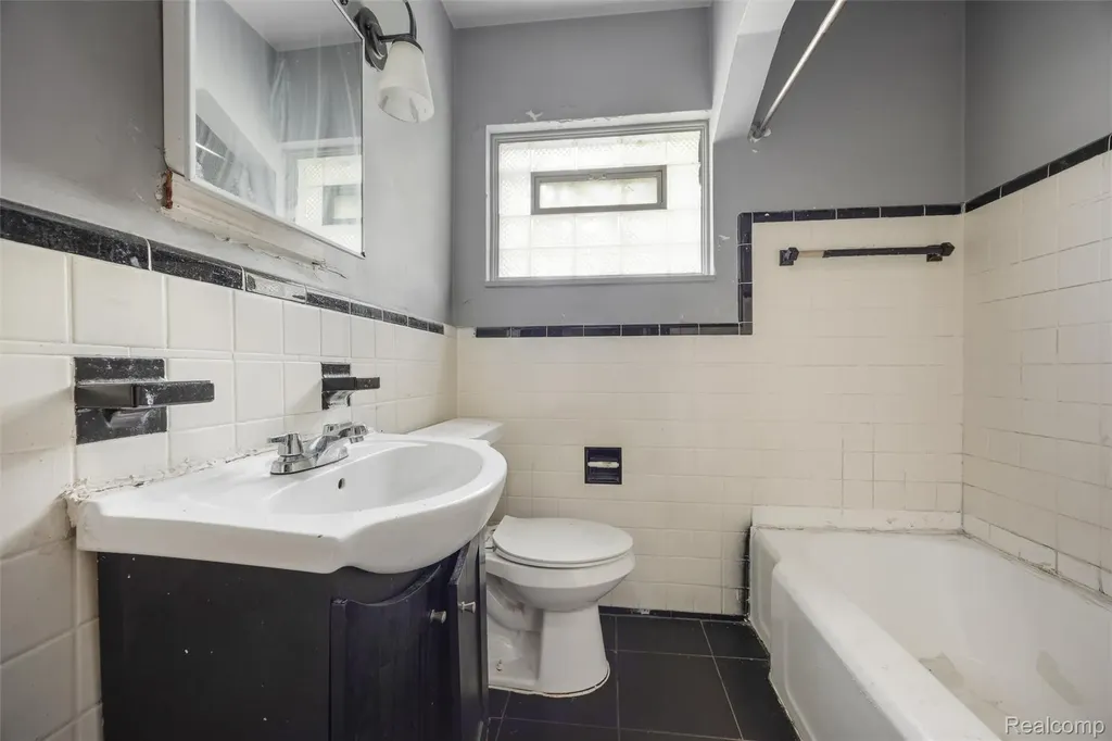 12603 Riad Street Detroit City MI 48224