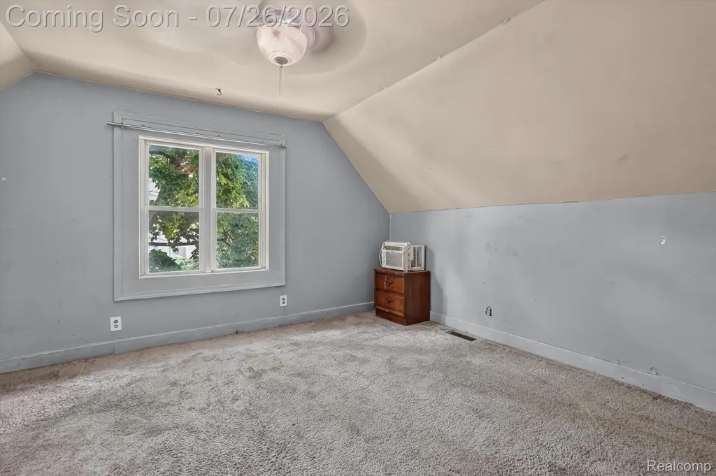203 Grant Street Holly Township MI 48442