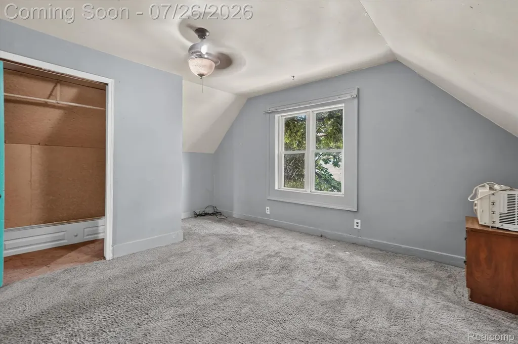 203 Grant Street Holly Township MI 48442