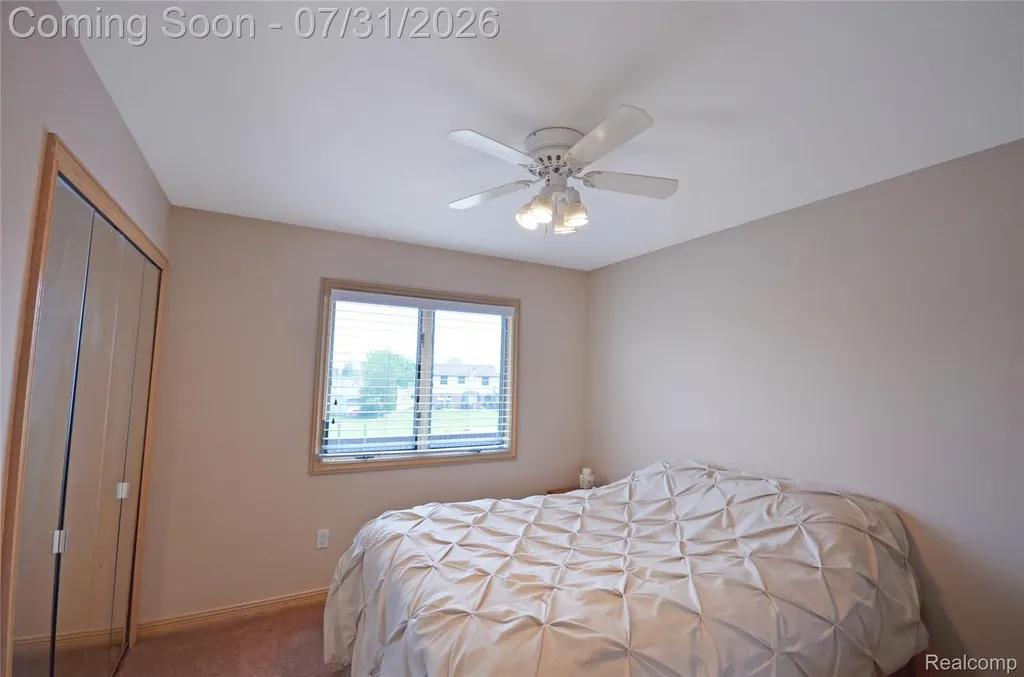 38048 Huron Pointe Drive Harrison Charter Township MI 48045
