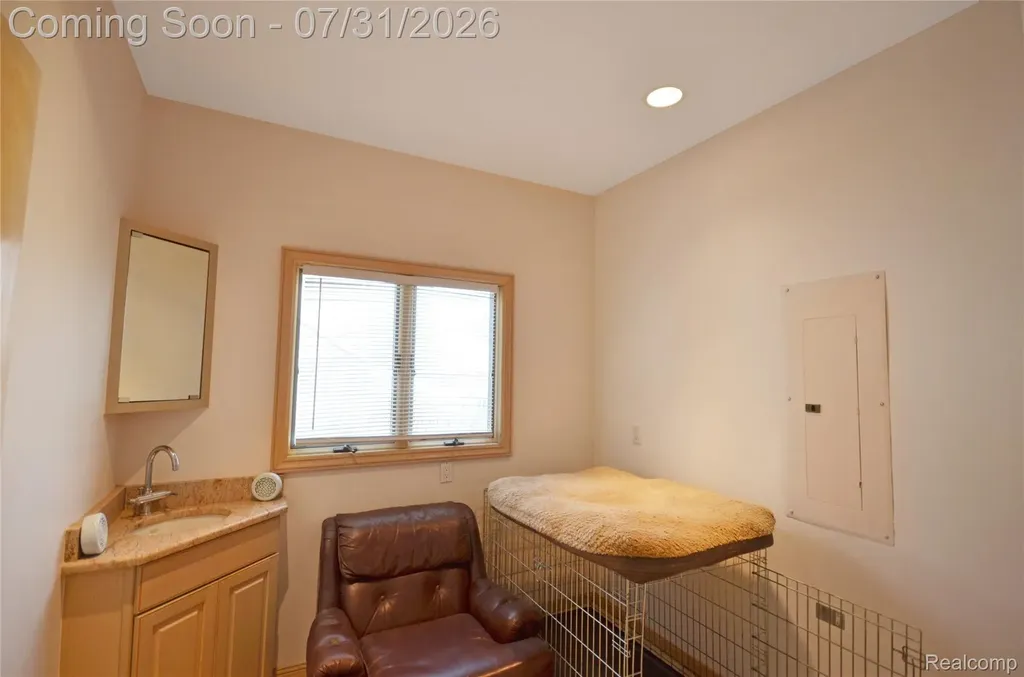 38048 Huron Pointe Drive Harrison Charter Township MI 48045