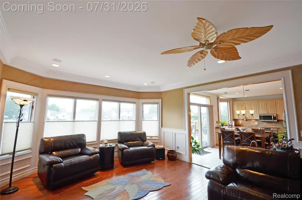 38048 Huron Pointe Drive Harrison Charter Township MI 48045