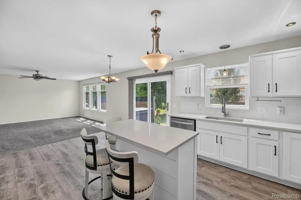 5082 Whispering Glen Trail Grand Blanc Charter Township MI 48442
