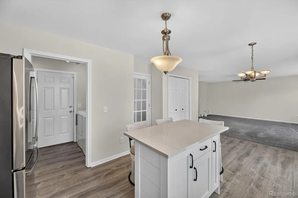 5082 Whispering Glen Trail Grand Blanc Charter Township MI 48442