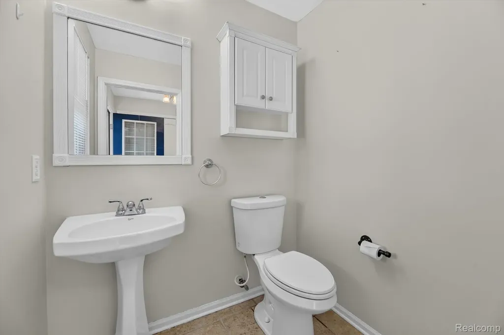 5082 Whispering Glen Trail Grand Blanc Charter Township MI 48442