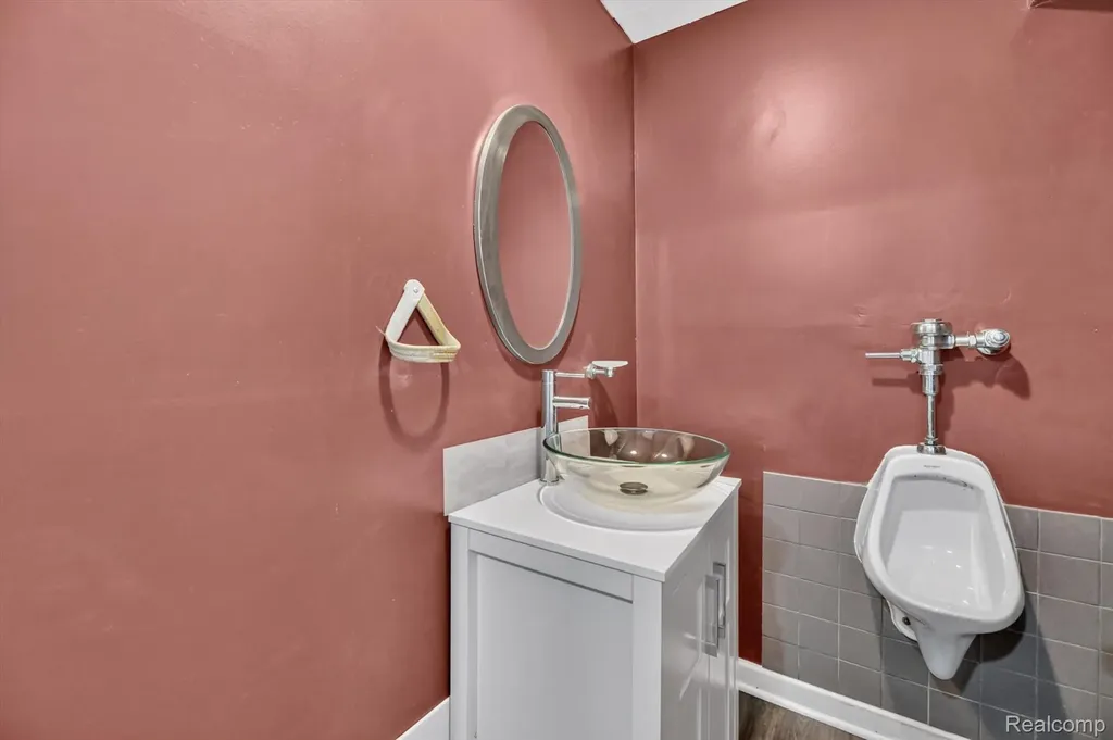 5082 Whispering Glen Trail Grand Blanc Charter Township MI 48442