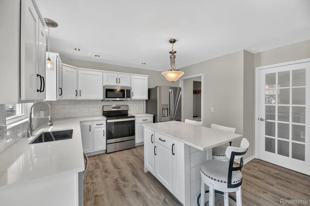 5082 Whispering Glen Trail Grand Blanc Charter Township MI 48442