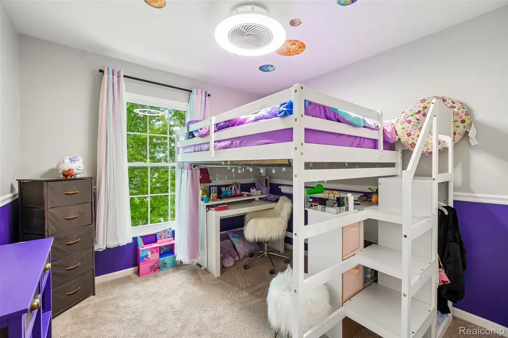 696 Vincent Street Pinckney Village MI 48169