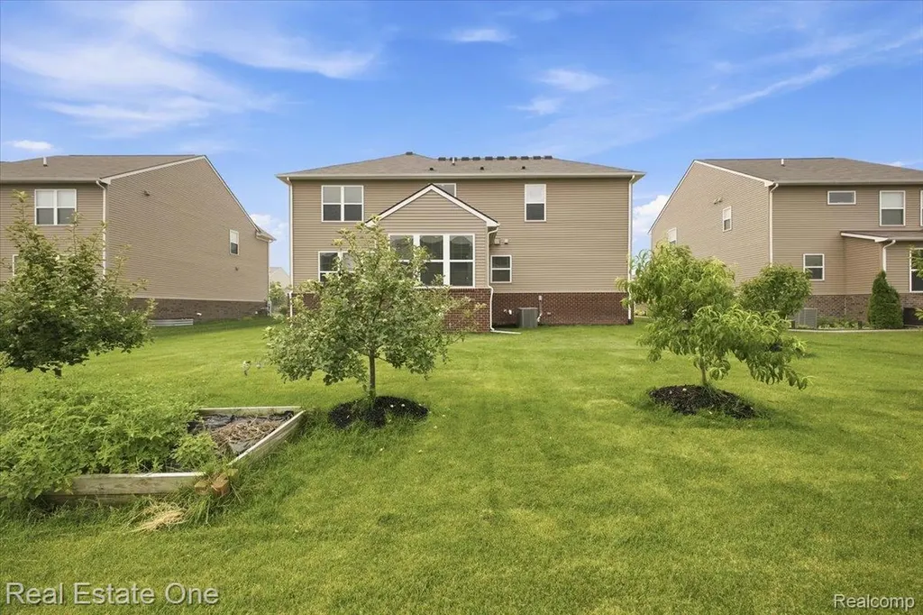 16345 Chloe Street Macomb Township MI 48044