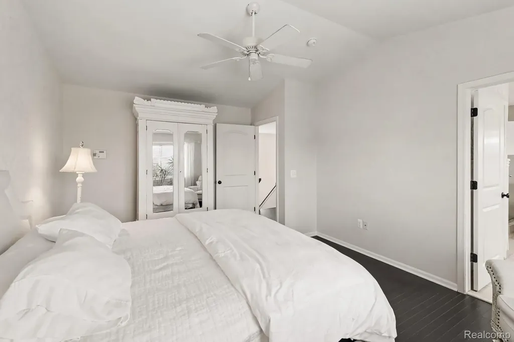 1105 Riverside Street Milford Village MI 48381