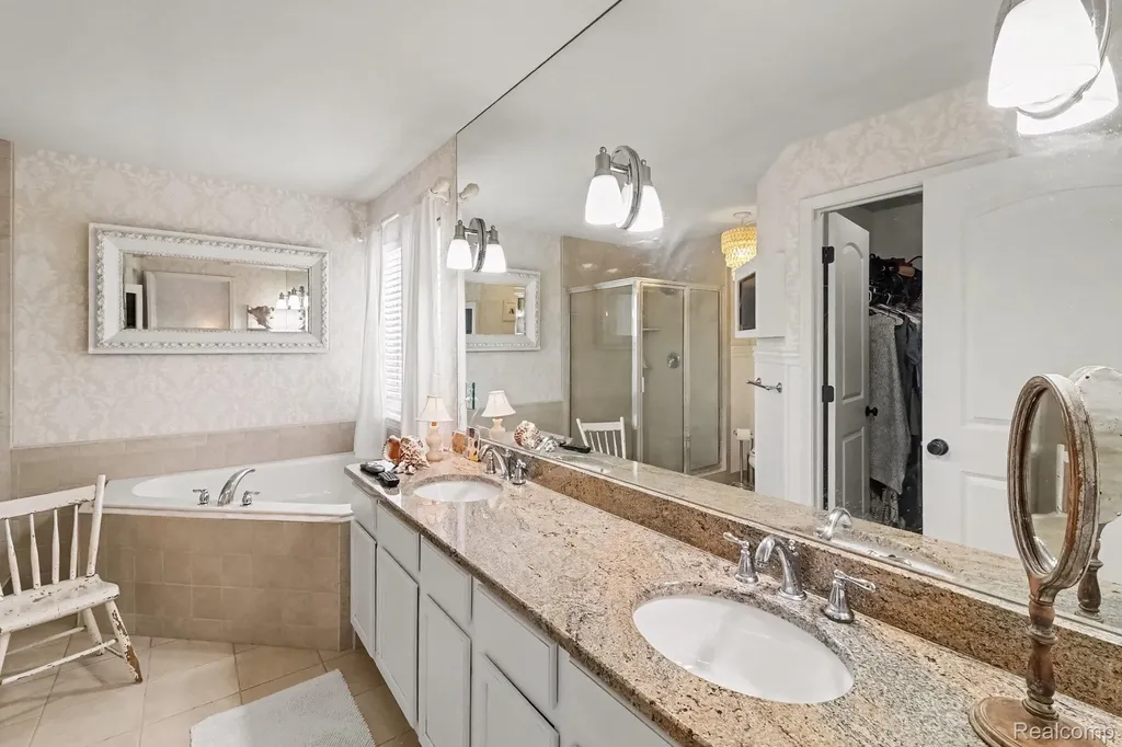 1105 Riverside Street Milford Village MI 48381