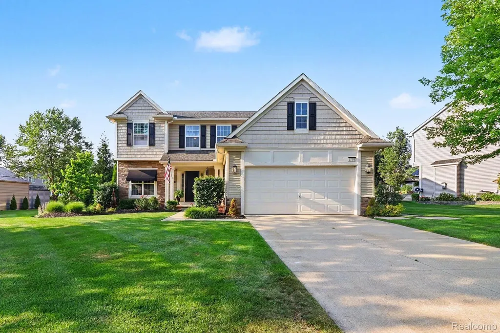 1105 Riverside Street Milford Village MI 48381